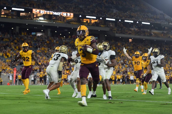 Arizona State Sun Devils running back Rachaad White (3) scores a touchdown against the Colorado Buffaloes.